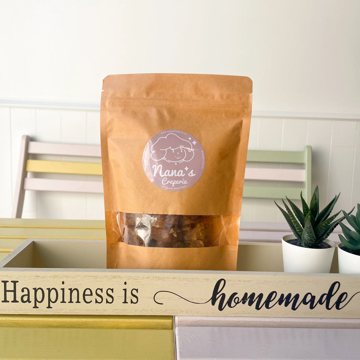 Traditional Chinese Brown Sugar Ginger Tea 黑糖薑母茶 at Nana's Creperie