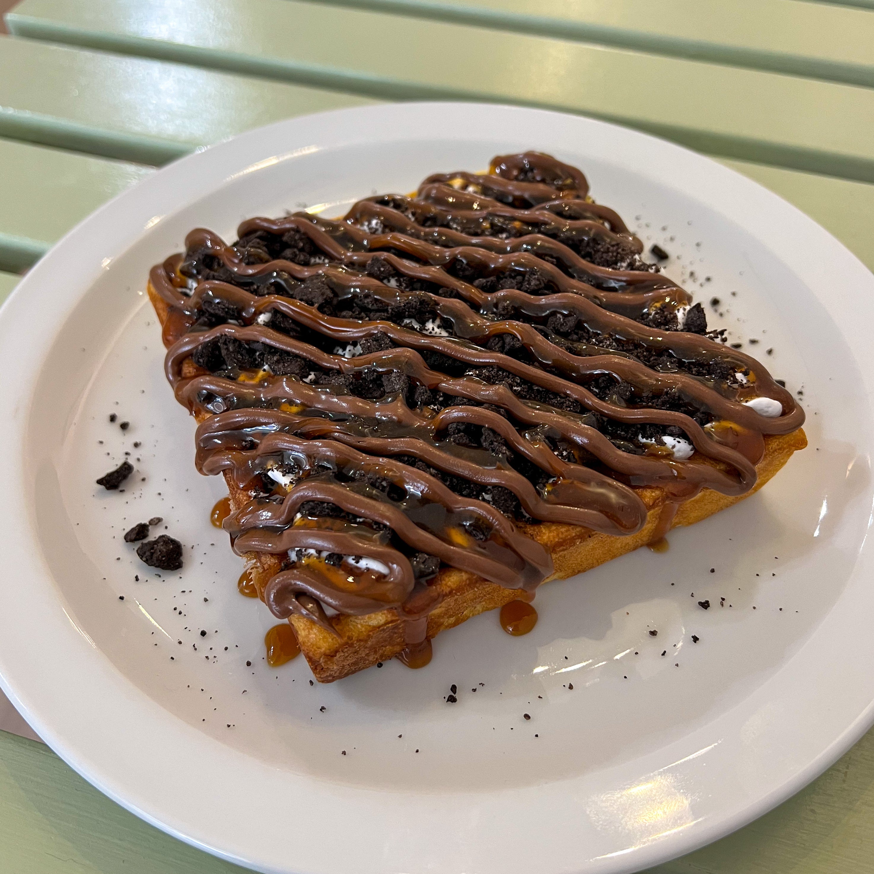 Oreo buttermilk waffle dessert in Toronto